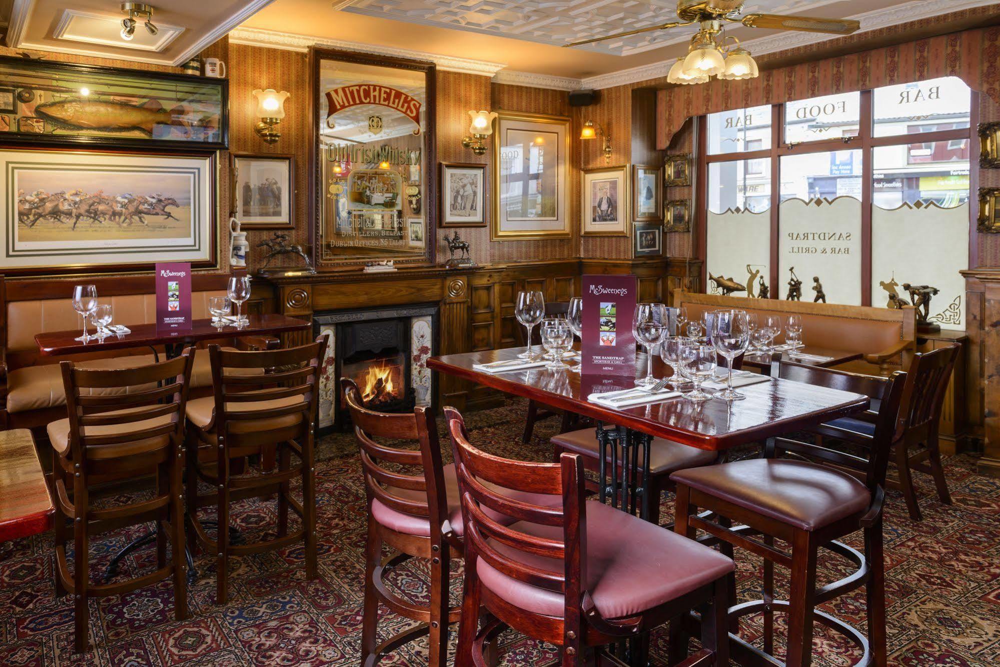 Mcsweeney Arms Hotel Кілларні Екстер'єр фото